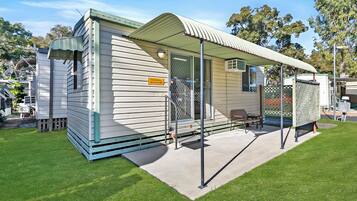 Economy Unit | Terrace/patio