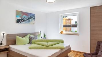 3 quartos, Wi-Fi de cortesia, roupa de cama