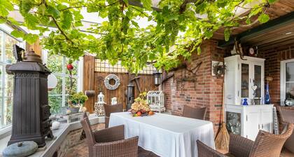 Apartment 'Ferienwohnung Freiblick' with Shared Terrace, Shared Garden and Wi-Fi