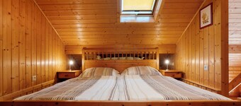 Holiday Home 'Ferienhaus Moritzburg' with Private Terrace, Private Garden and Wi-Fi