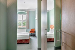 2 habitaciones, wifi gratis y ropa de cama 