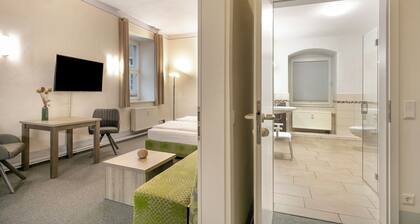 Apartment 'Barrierefreie Ferienwohnung' with Shared Terrace and Wi-Fi