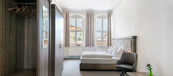 Apartment 'Ferienwohnung 4' with Shared Terrace and Wi-Fi