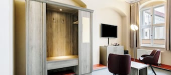 Room 'Einzelzimmer 5' with Shared Terrace and Wi-Fi