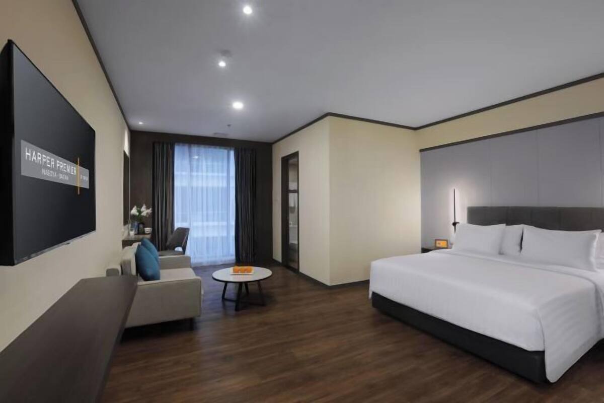 1 bedroom, minibar, in-room safe, desk