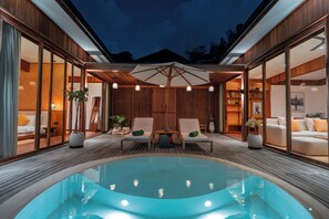 Suite de lujo, vistas al mar | Piscina privada
