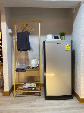 Habitación estándar doble, vistas a la ciudad | Sistema de insonorización, wifi gratis, ropa de cama