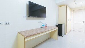 Interior - Reddoorz @ Insular Square Mandaue City (Mandaue)