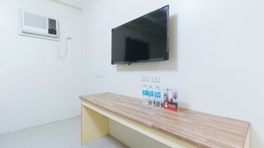 Interior - Reddoorz @ Insular Square Mandaue City (Mandaue)