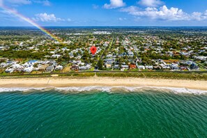Aerial view - Sea Renity On Earnshaw (West Busselton)