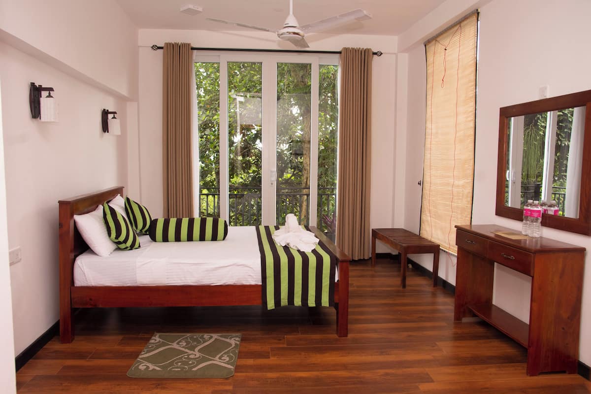 Deluxe Double Room, Balcony, Mountain View | Free WiFi