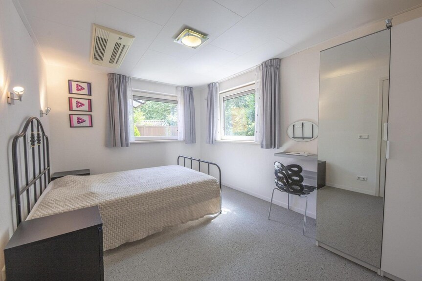 Cozy Furnished Holiday Home With A Winter Garden, Lots Of Privacy, And A Spacious Garden. - Ouddorp