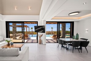 32-inch Smart TV with satellite channels - Temma Villas (Hersonissos)