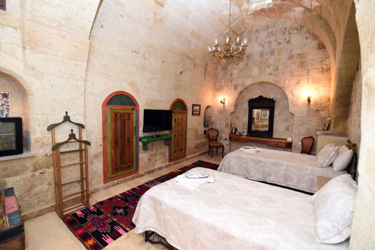 Quarto casal ou duplo luxo | Frigobar, escrivaninha, quartos à prova de som, Wi-Fi de cortesia