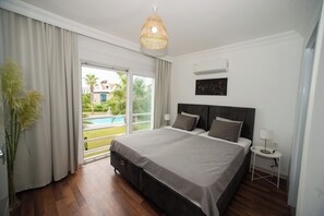 4 Schlafzimmer, Zimmersafe, Bügeleisen/Bügelbrett, Reisekinderbett