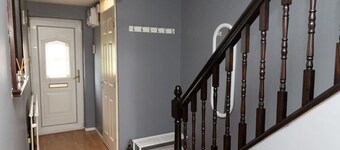 Otley Terrace - 3 bed home sleeping 8 people.