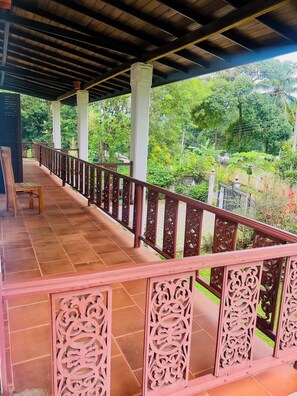 Balcony - Stadium Reach Laythraa (Kengalla)