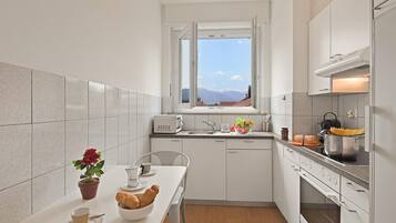 Apartment | 2 bedrooms, Internet