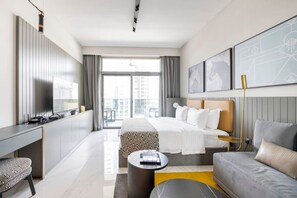 Schreibtisch, Bügeleisen/Bügelbrett, kostenloses WLAN, Bettwäsche