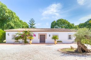 Villa, Accessible