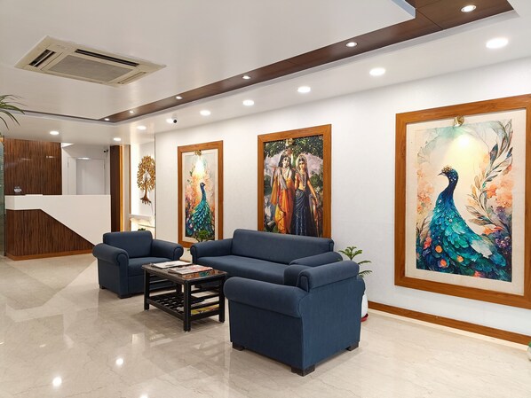 Lobby sitting area - Hotel Heera Residency - Bhopal (Bhopal)