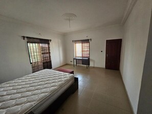 3 chambres, Wi-Fi, draps fournis