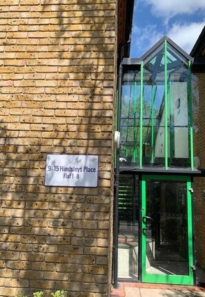 Apartment | Exterior - London Retreat at Hindsley's Place (London)