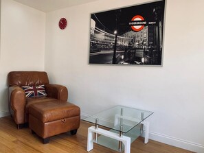 Apartment | Interior - London Retreat at Hindsley's Place (London)