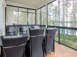 Inside other - Levähdys by Interhome (Joensuu)