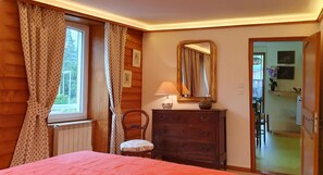 1 bedroom, iron/ironing board, WiFi, bed sheets - Le Chalet de Suzon (Villard-de-Lans)