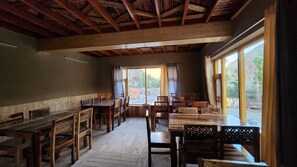 1 habitación, escritorio y wifi gratis