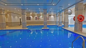 Indoor pool, outdoor pool