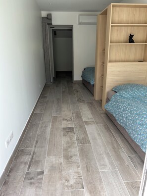 3 Schlafzimmer, Reisekinderbett, WLAN, Bettwäsche