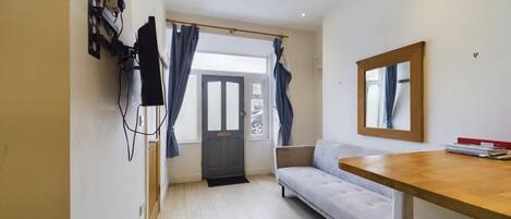 1 habitación, wifi gratis y ropa de cama