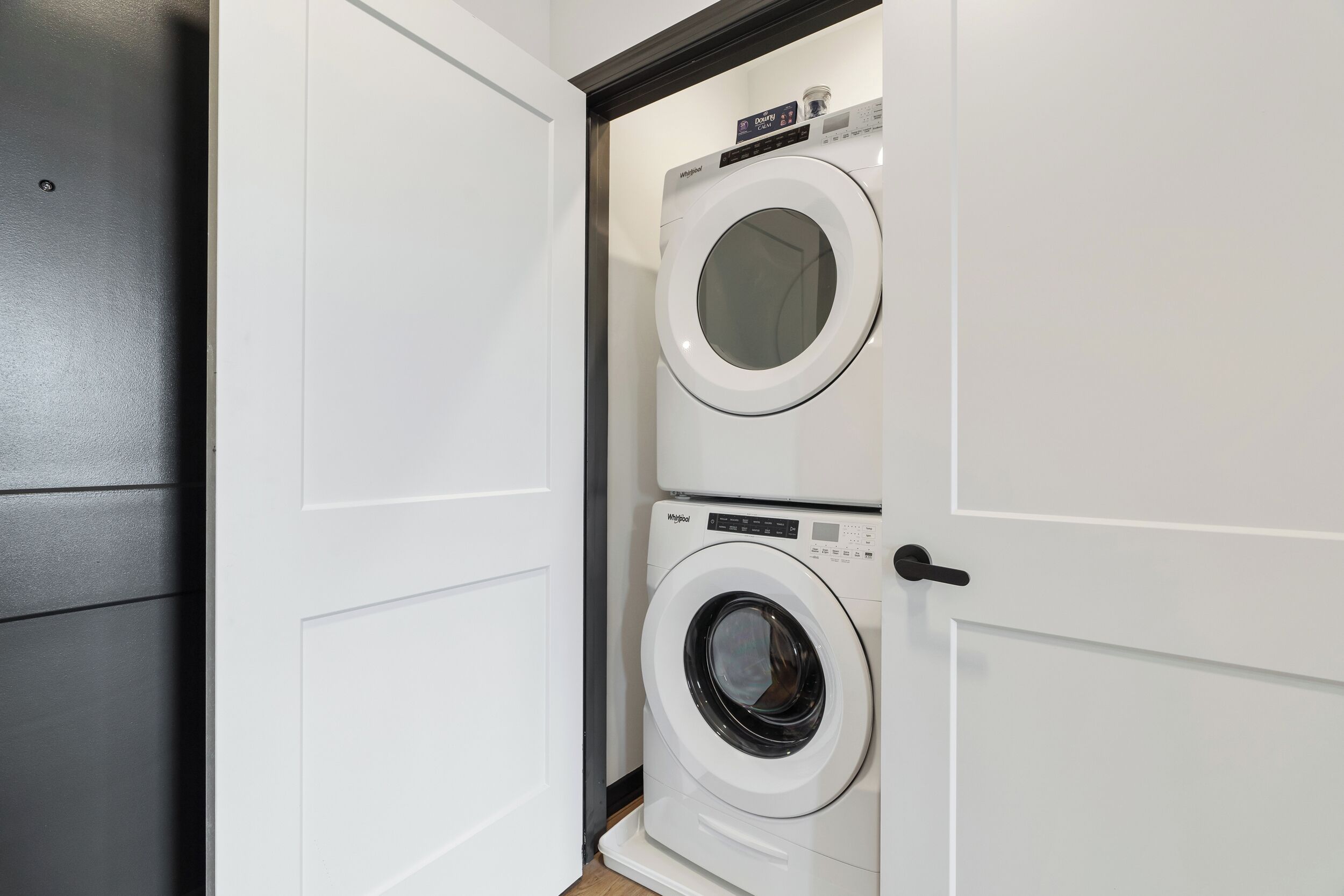 Executive Apartment | Laundry