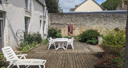 Town house, quiet, spacious