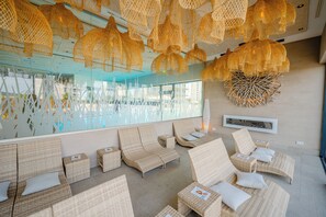 Couples treatment room(s), sauna, steam room, body treatments