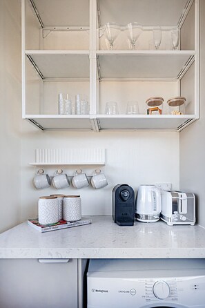 Interior - Rosehill Retreat Near Parramatta with Parking (Rosehill)