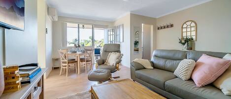 Télévision, espaces bureaux