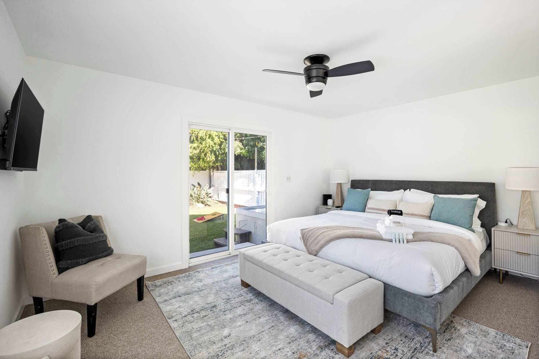 4 bedrooms, iron/ironing board, travel cot, WiFi