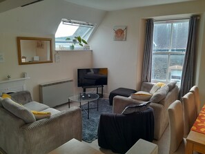 Apartment | Living area | TV - Hi Ho Steps Bowness On Windermere Apartment (Windermere)