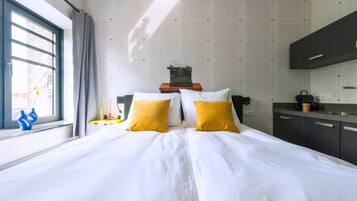 1 slaapkamer, een bureau, gratis wifi, beddengoed