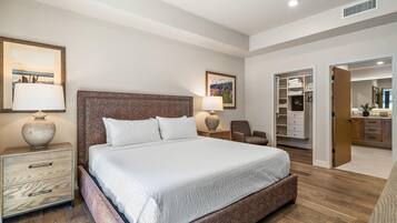 2 bedrooms, internet, bed sheets