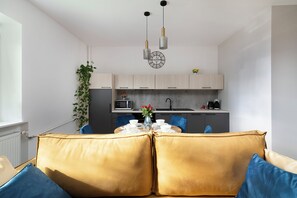 Leilighet – comfort | Oppholdsområde | Flatskjerm-TV