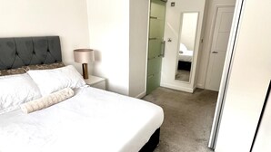 Apartment | 2 bedrooms, iron/ironing board, WiFi (free), bed sheets - Manchester City Centre (Manchester)