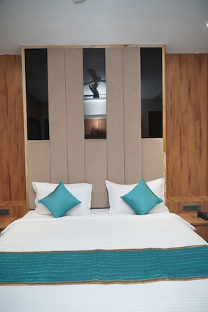 Studio Suite, City View | In-room safe, desk, soundproofing, iron/ironing board - HOTEL HARIVILAS (Bhilwara)