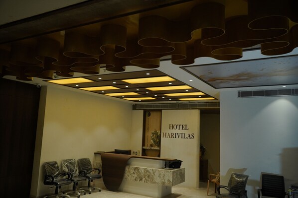 Reception - HOTEL HARIVILAS (Bhilwara)