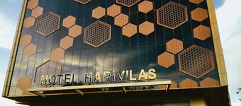 HOTEL HARIVILAS