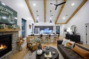 Smart TV, lareira, impressoras