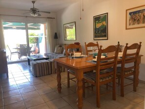 Dining - Limnaria Villas - Comfy 2BR, 2 bath Ground Floor Apart. Pvt Garden (Paphos)